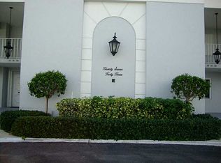 2743 Ocean Dr, Vero Beach, FL 32963