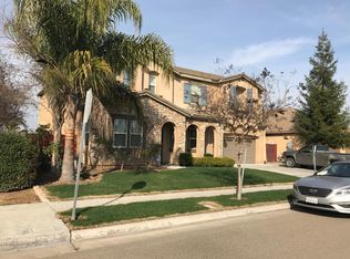6452 W Dovewood Ln, Fresno, CA
