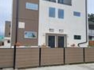 717 W 47th St #2A, Los Angeles, CA 90037