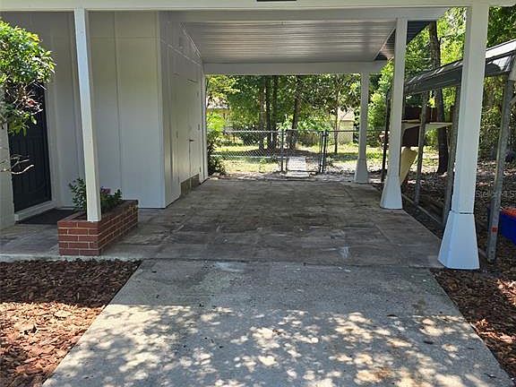 2nd image of 1507 NE 12th Ter