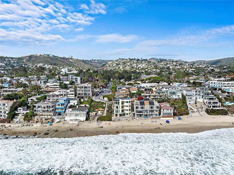 715 Oceanfront Front — Photo 43