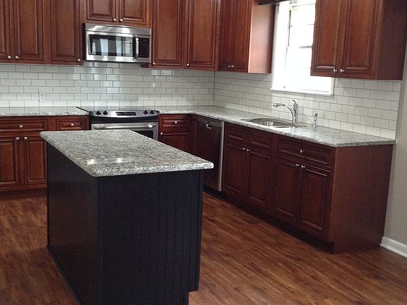 2nd image of 307 E Twilight Dr