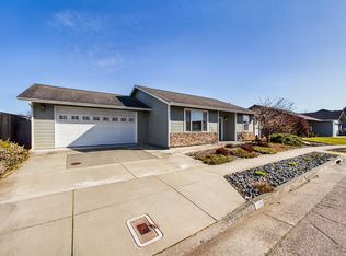 1296 Northpark Ln, McKinleyville, CA 95519