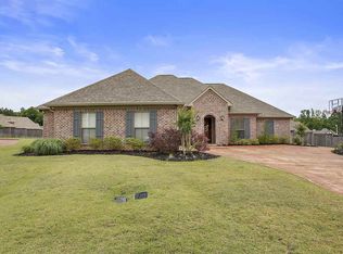 455 Edgewood Crossing, Brandon, MS 39042