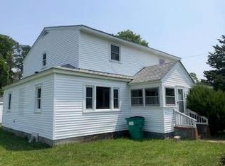 83 Kerr St, Onancock, VA 23417