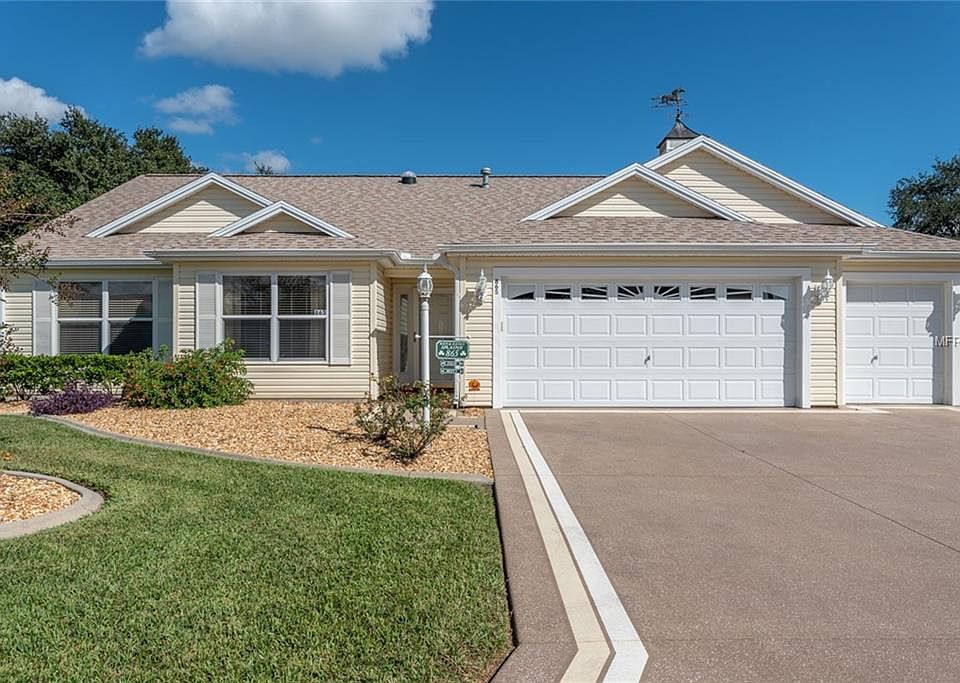 1st image of 865 Oak Forest Dr