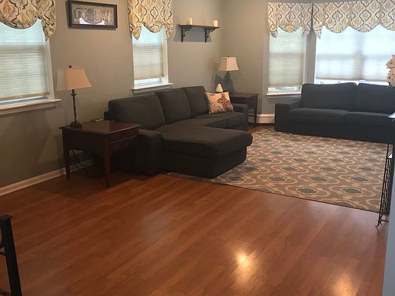 5th image of 22 Fahey Dr