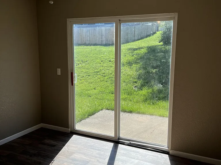 707 Elliott Ln — Photo 22
