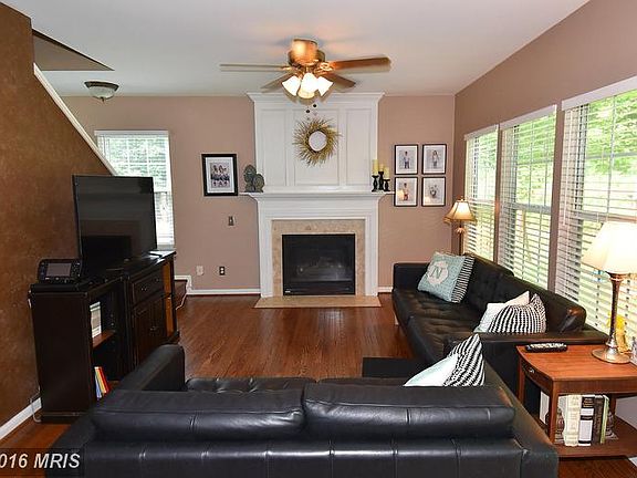 4th image of 14861 Ginko Ct