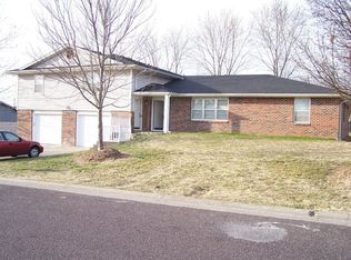 613-615 Pear Tree Cir, Columbia, MO 65203