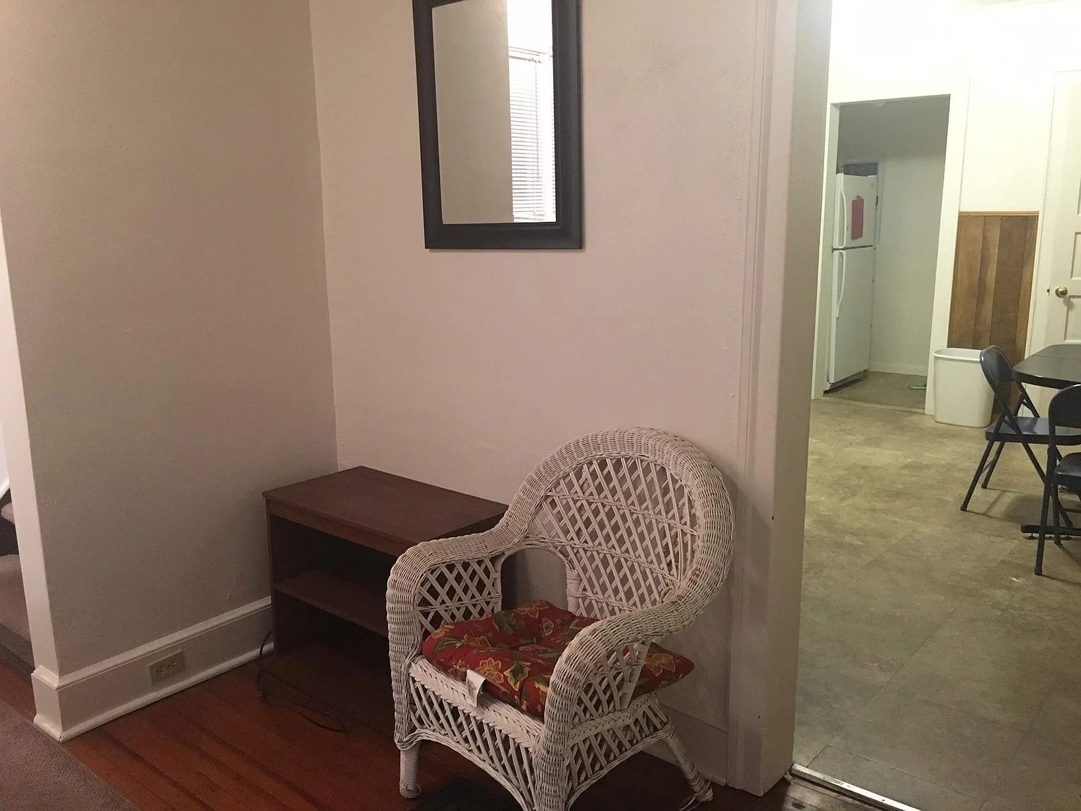 46 Grand Ave — Photo 2
