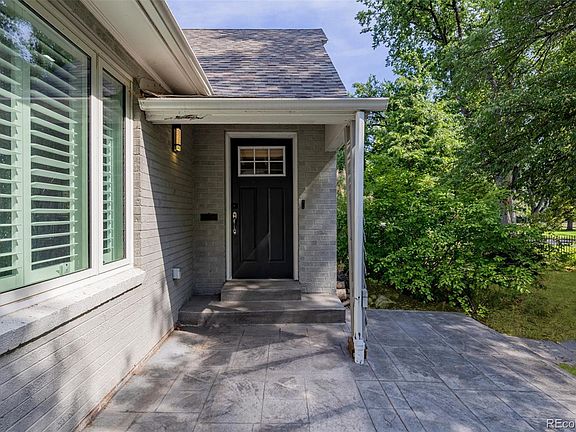 4th image of 717 N Monaco Street Parkway