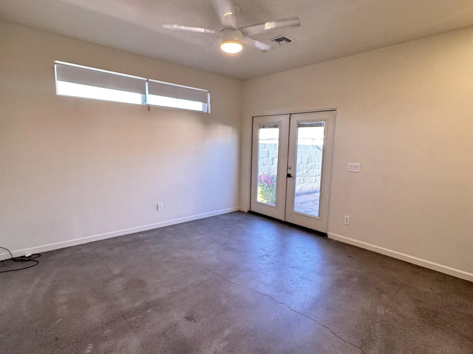 3342 N 17th Ave — Photo 4