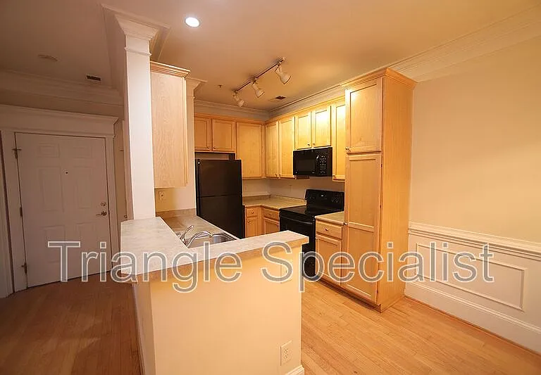 900 Canenaugh Dr #108 — Photo 7