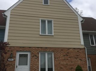 219 Lester Pl, Christiansburg, VA 24073