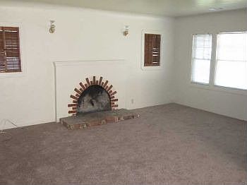 2nd image of 234 E Fairmont Ave