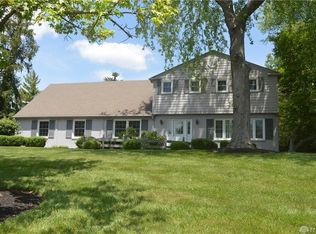 1001 Brittany Hills Dr, Dayton, OH 45459