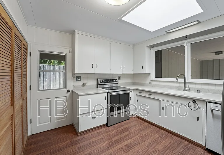 115 Ohana St — Photo 24