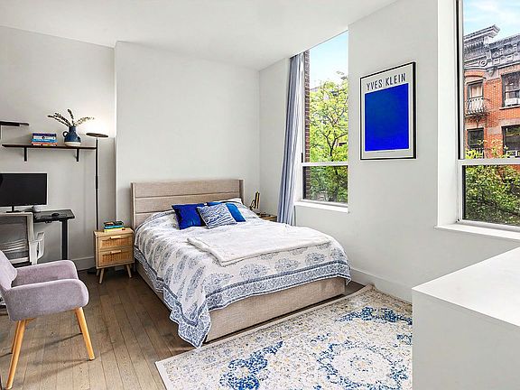 4th image of 416 W 52nd St #415