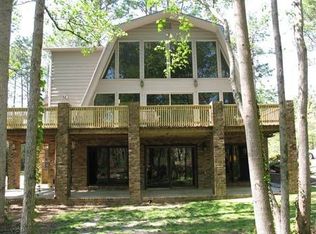 12979 Pine Burr Rd, Metter, GA 30439