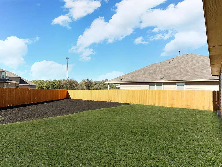 545 Blue Stem Rd — Photo 16