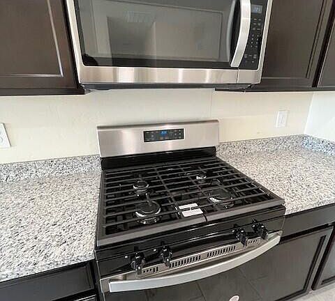 3rd image of 10229 N Arroyo Lupine Way