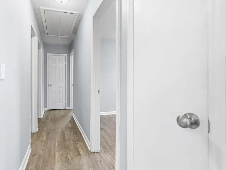 4421 Jenwood St — Photo 1