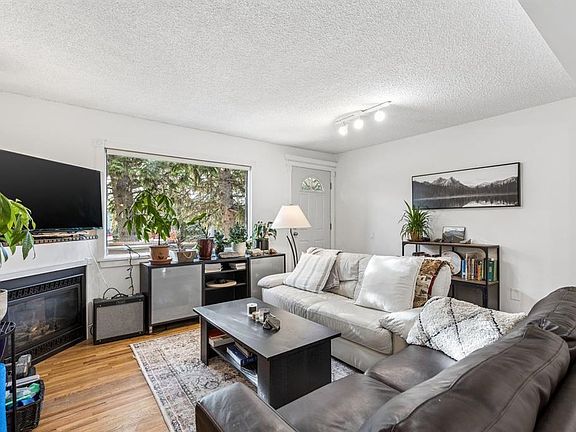 3rd image of 5216 S 18th Ave NW
