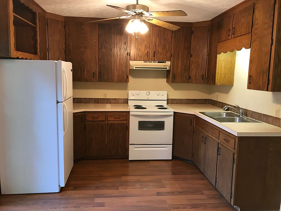 1st image of 226 Lindale Ave