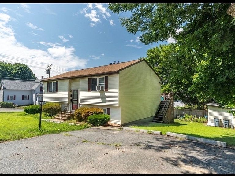Listing photo 4