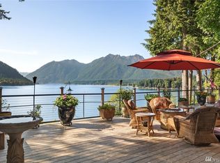 5903 N Lake Cushman Rd, Hoodsport, WA 98548