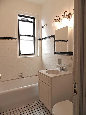 Sold by R New York | media 6