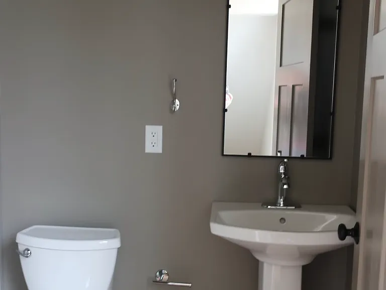 2747 Jersey Ave SW — Photo 10