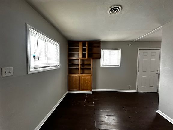 4th image of 149 N Princeton Ave