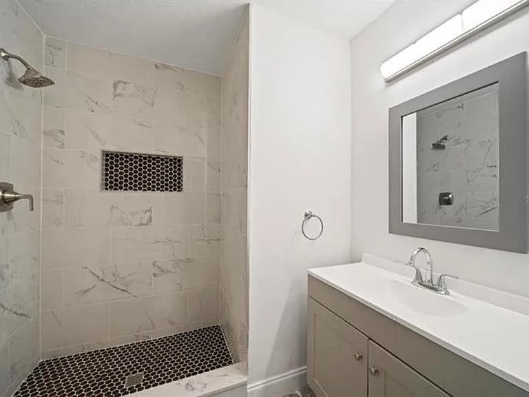 7013 Salinas Ct — Photo 3