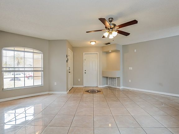 5th image of 2215 Santa Lucia St