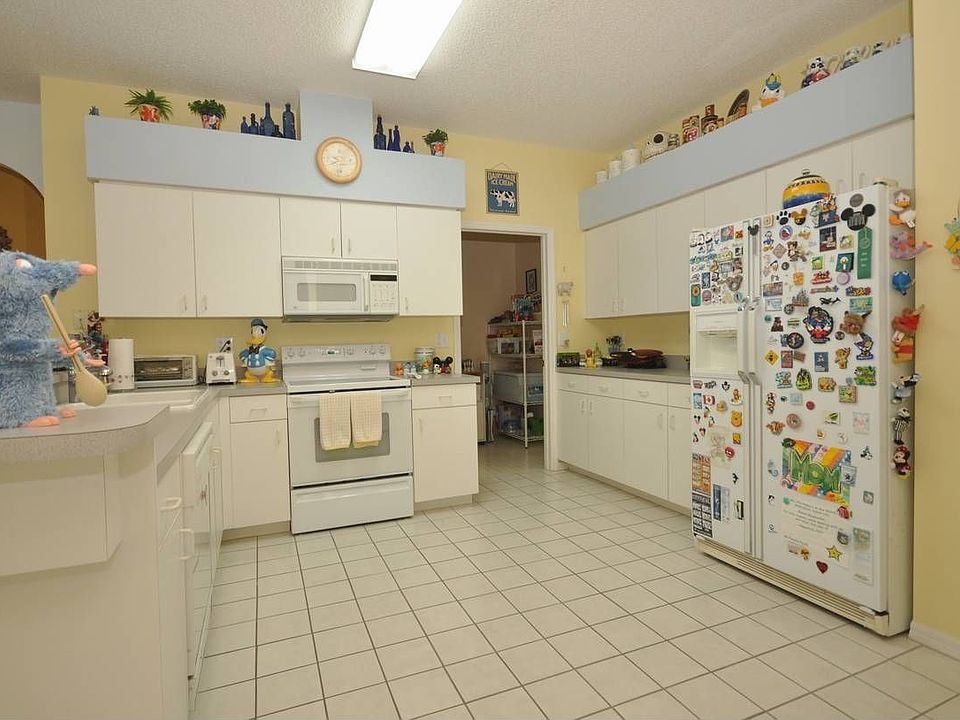 Light Bright Kitchen