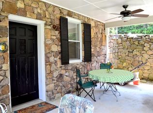 1853 Reeceburg Rd SE, Silver creek, GA 30173