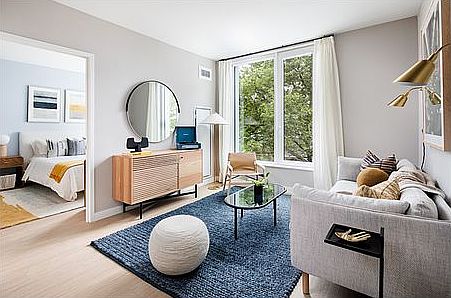4th image of 30-77 Vernon Blvd Penthouse 808E