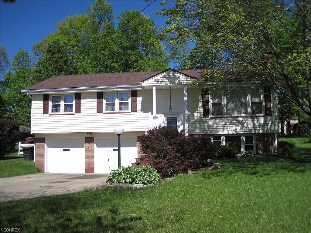 2867 Poland Village Blvd photo 1