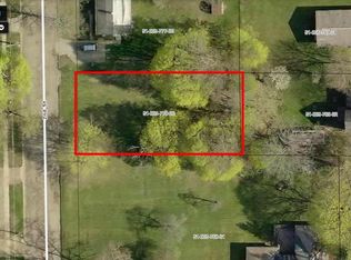 1206 2nd St, Albion, MI 49224