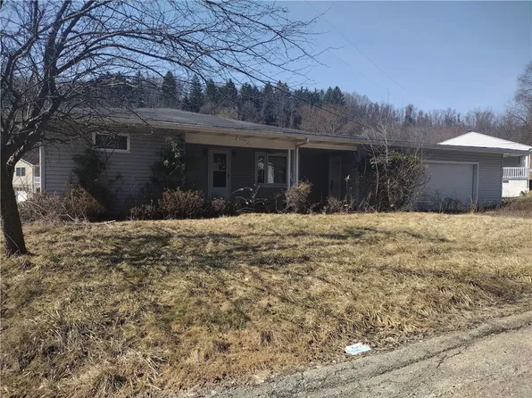 129 Senchur Rd, Greensburg, PA 15601