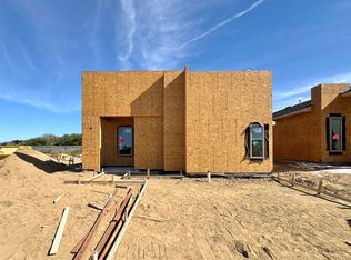 109 Faith Dr, Laredo, TX 78043