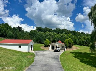 1803 Mountain View Rd, Robbins, TN 37852
