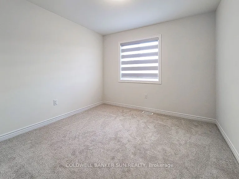 82 Pinot Cres — Photo 17