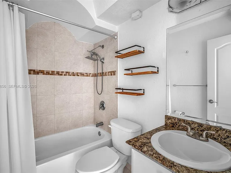 3245 Virginia St #24 — Photo 15