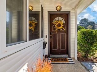 54 Billou St, San Rafael, CA 94901