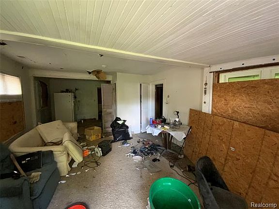 5th image of 5031 Lafontaine St