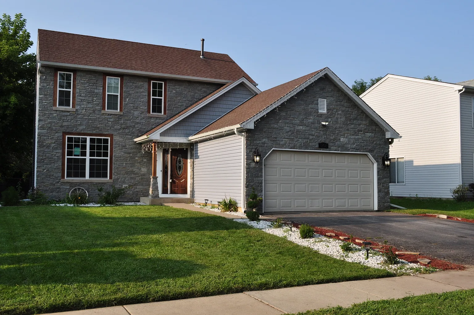 1208 Longford Cir photo 1
