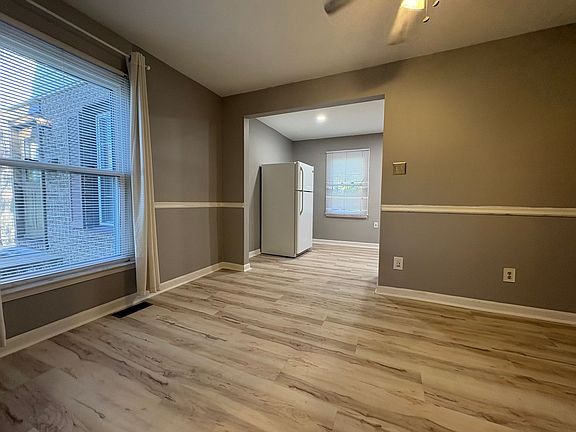 5th image of 8535 Gradien Dr